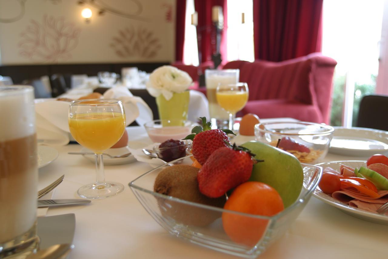 Hotel Zum Roessel Кандель Екстер'єр фото